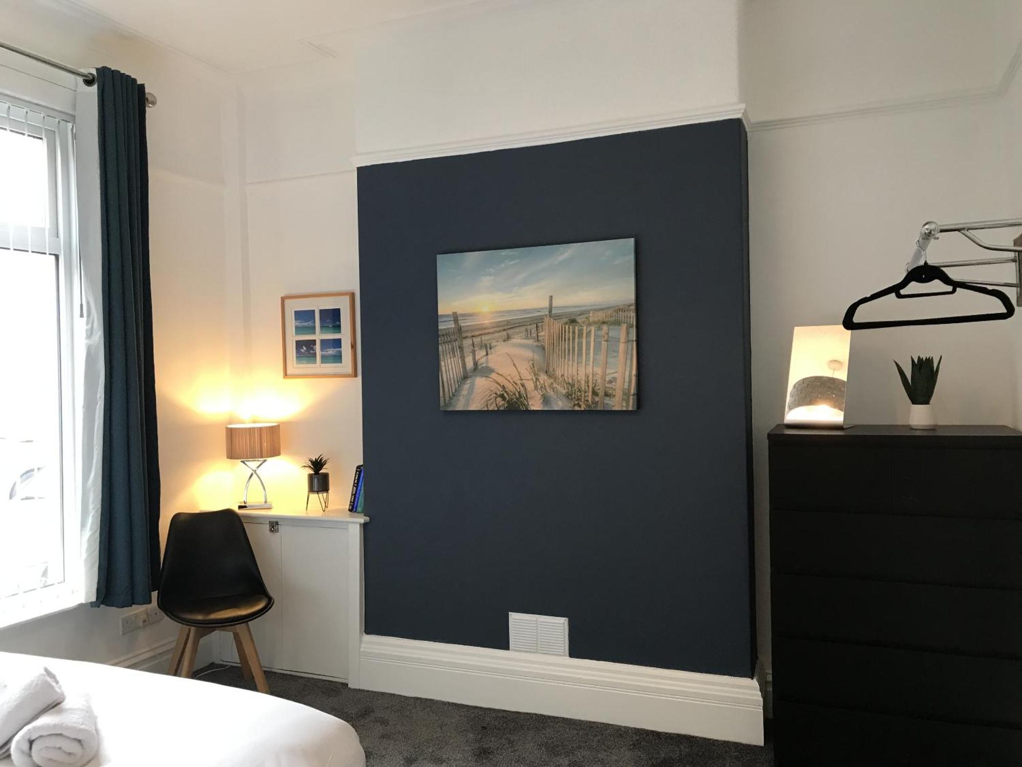 Bright Spacious 3-Bed With Office & Patio, Preston بريستون المظهر الخارجي الصورة